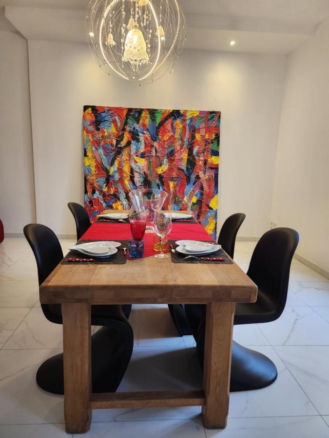 Maison Face A L'Abbaye D'Hautvillers - 2 Bedrooms 2 Bathrooms, Parking Dış mekan fotoğraf