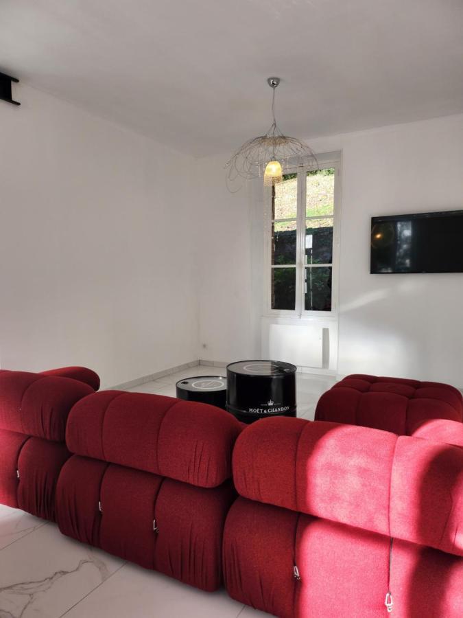 Maison Face A L'Abbaye D'Hautvillers - 2 Bedrooms 2 Bathrooms, Parking Dış mekan fotoğraf